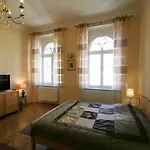 Apartman No. 20 Jaltska 3