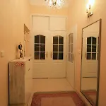 Apartman No. 20 Jaltska 3 *