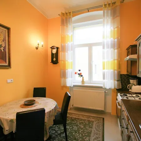 No. 20 Jaltska 3 * Karlovy Vary
