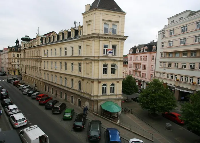 No. 20 Jaltska 3 Apartament